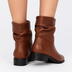 Bota Western Elegance Cano Curto – Conforto que Abraça Seus Pés - Loja Descontou!